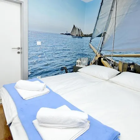 Kastel Stafilic 12975a Kastela